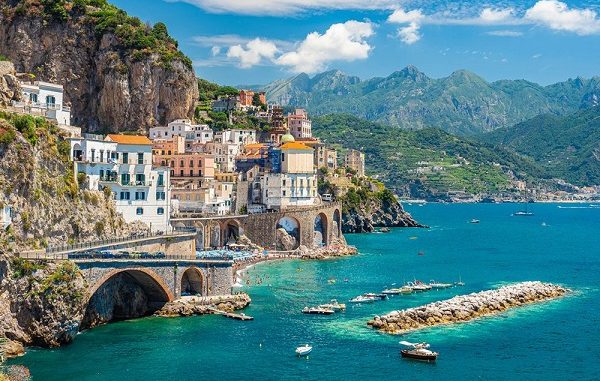 Costiera Amalfitana Questa Estate In Barca E Ancora Piu Bella Is In Sardegna